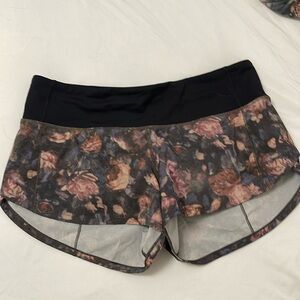Lululemon speed up shorts